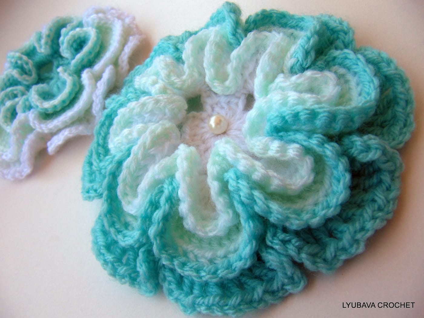 crochet rose flowers free patterns