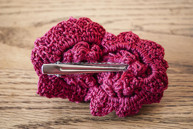 crochet a briar rose