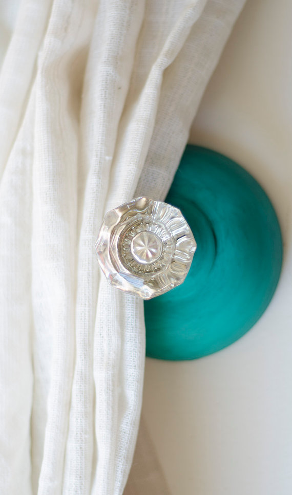 Curtain Tie Back With a Door Knob