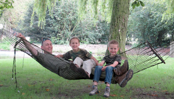 paracord survival hammock