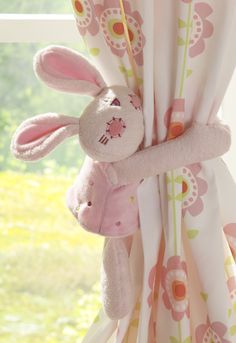 Kids’ Curtain Tie Back