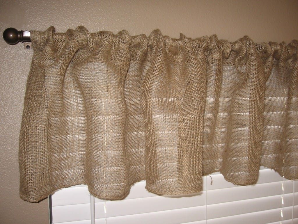 How to Make a Curtain without Sewing