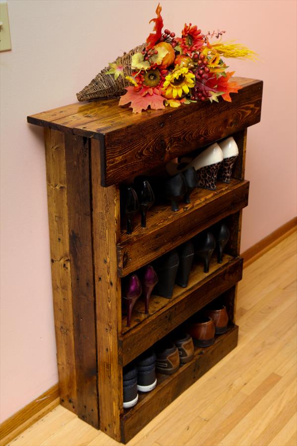 Wood Pallet Shoe Rack
