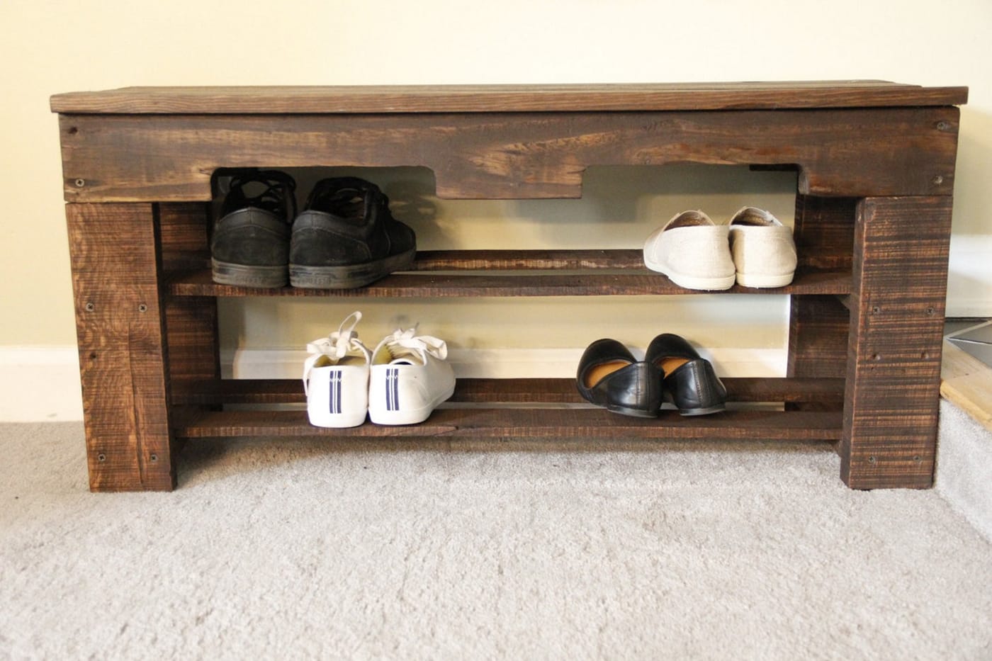 DIY Pallet Shoe Rack Furniture