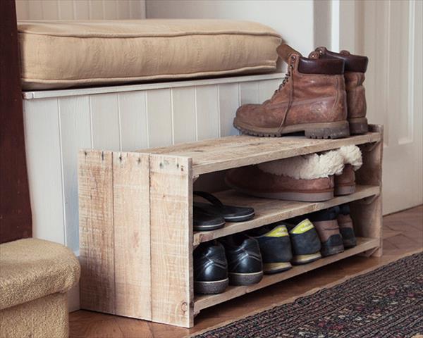 Cool Pallet Shoe Rack