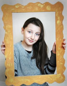 Cardboard Picture Frames for Parties