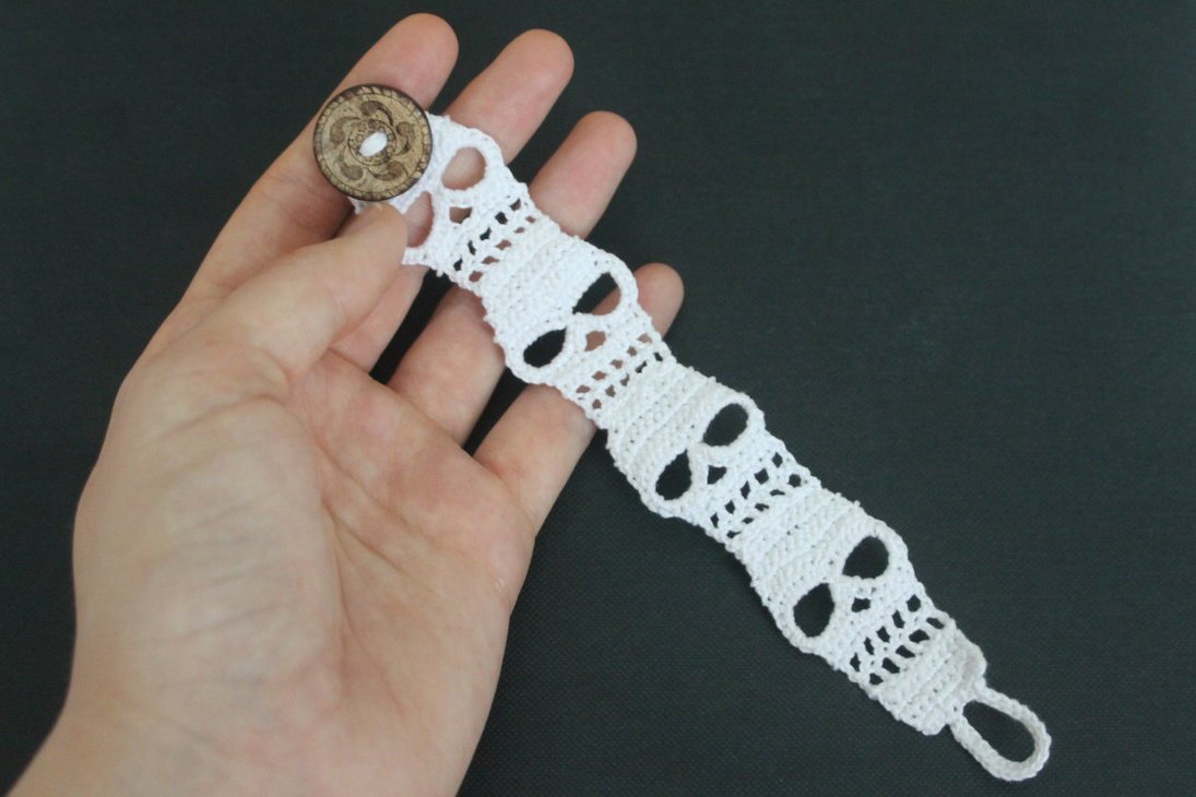 Crochet Bookmark Bracelet