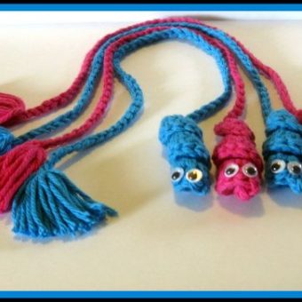 crochet bookworm bookmark instructions