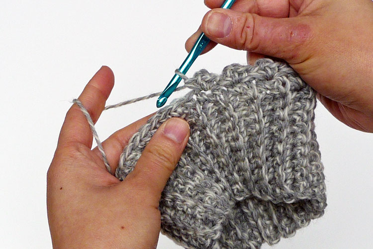 directions for crochet boot cuffs