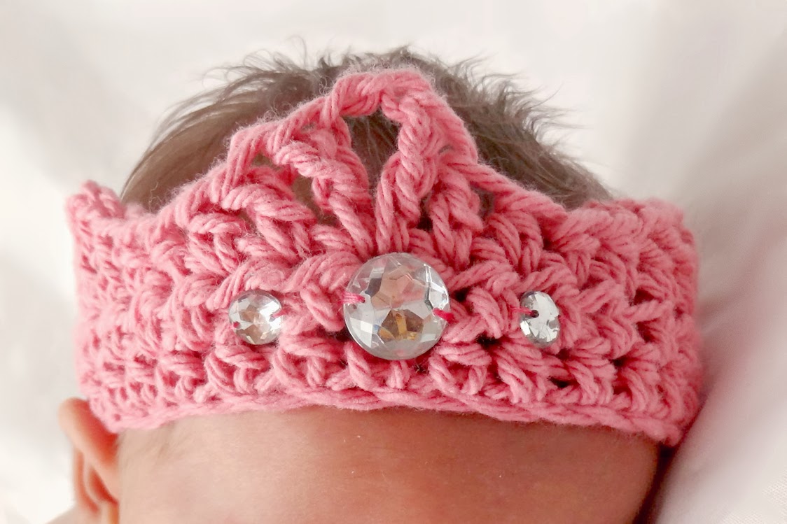 crochet crown and tiara
