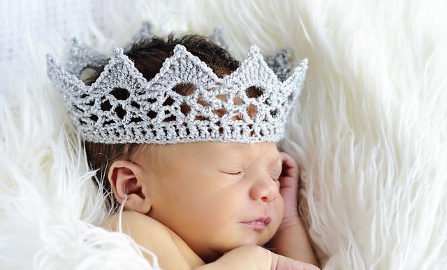 crochet lace crown pattern