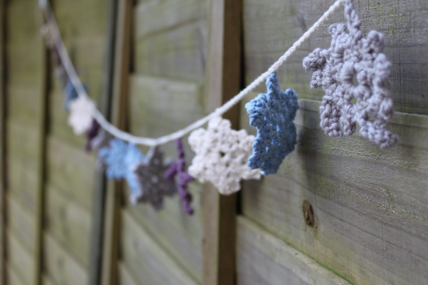 crochet snowflake garland pattern free