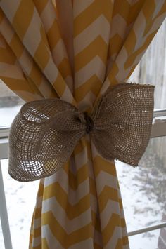 Burlap Curtain Tie Back That Doesn’t Attach To Wall