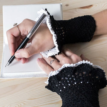 fingerless mittens crochet pattern flap