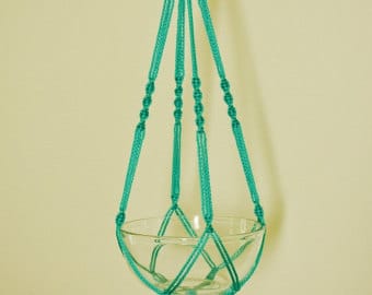 Classic macramé plant hanger