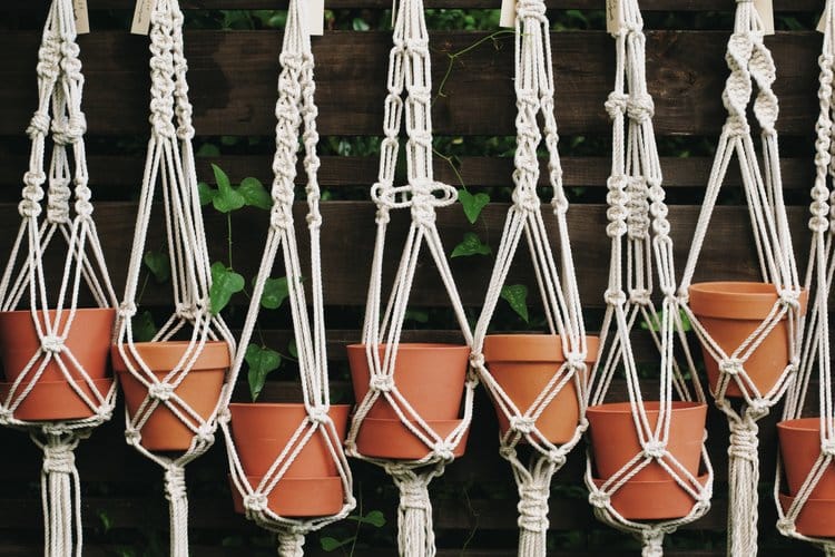 Neutral macramé plant hanger